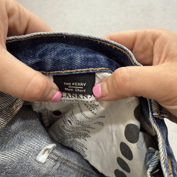 BlankNYC Shorts Womens 29 Blue Distressed The Perry Mom High Rise Denim Raw Hem - Picture 6 of 10